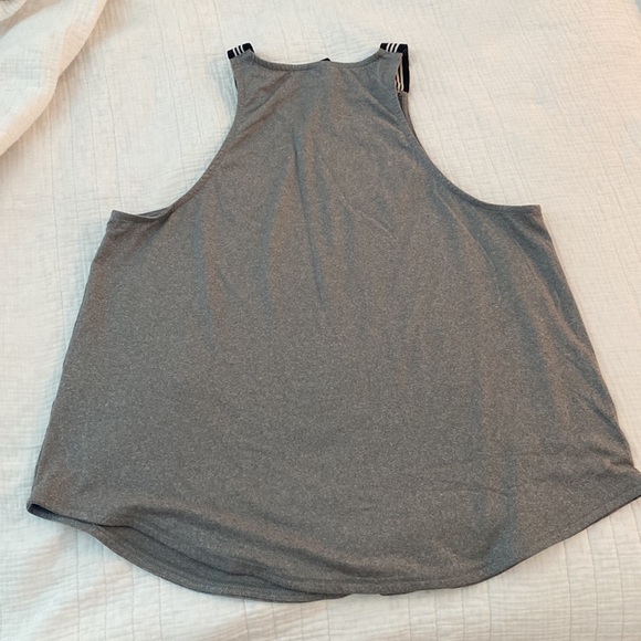 Adidas Tank - Picture 3 of 3